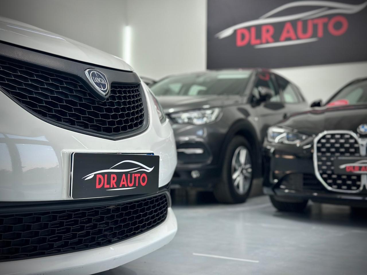 Lancia Ypsilon 1.2 69 CV 5 porte Elefantino Blu