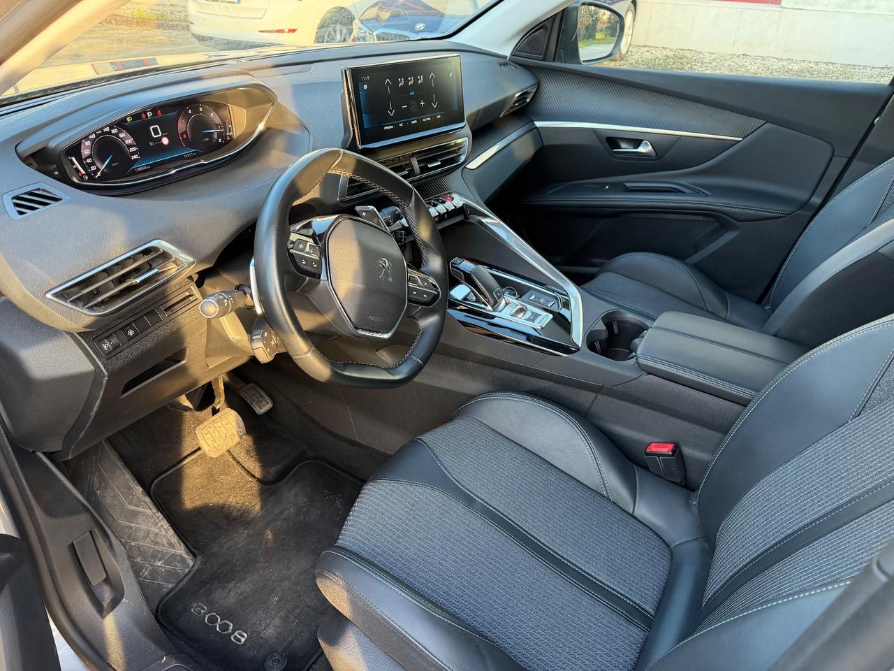 Peugeot 3008 BlueHDi 130 S&S EAT8 Allure Pack