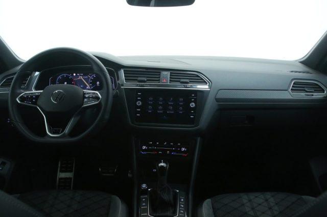 VOLKSWAGEN Tiguan 2.0 TDI 150 CV SCR DSG R-Line Fari Matrix/Black P.