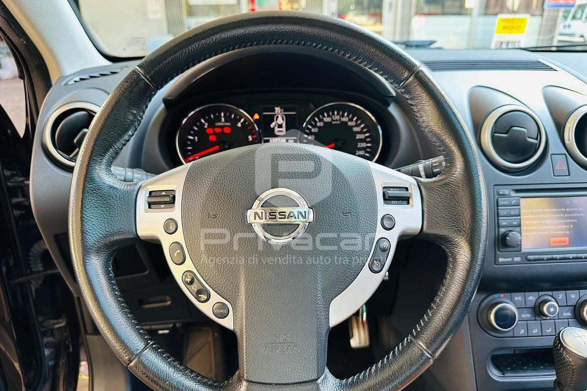 NISSAN Qashqai 2.0 dCi DPF n-tec