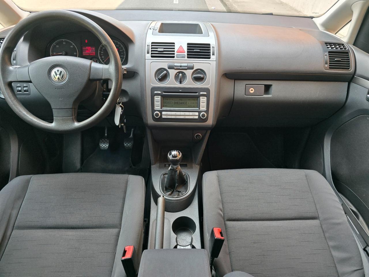 VOLKSWAGEN TOURAN 1.9 TDI 7 POSTI"OK PER NEOPATENTATI"
