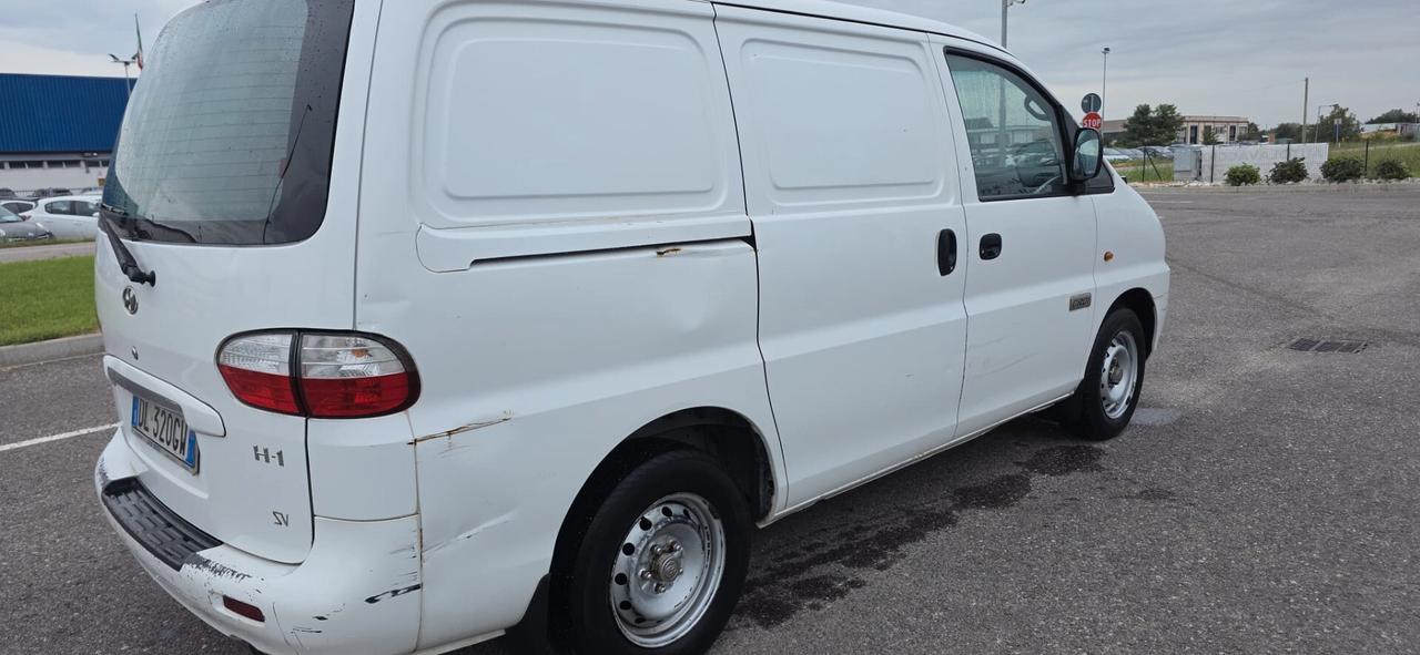 Hyundai H-1 2.5 CRDI PL 3 posti Van Style