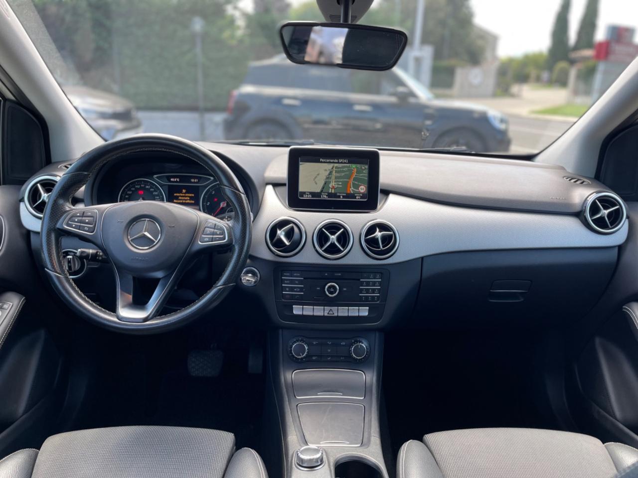 Mercedes-benz B 180 d Automatic Executive