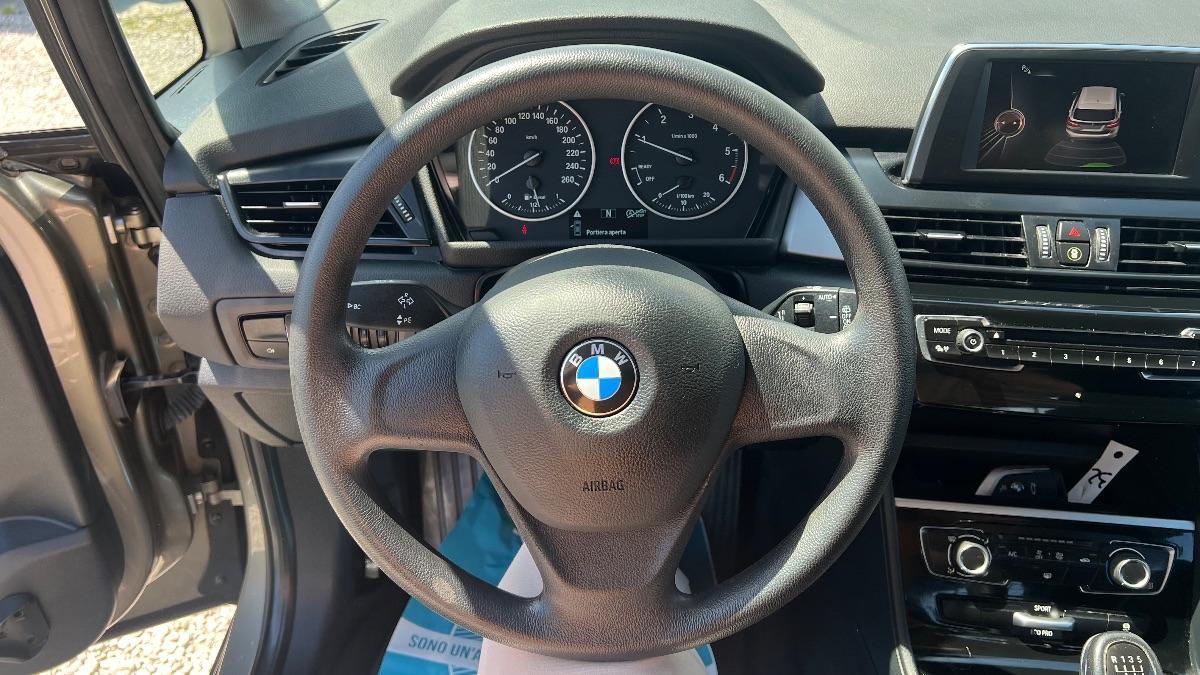 BMW - Serie 2 - 216d Active Tourer