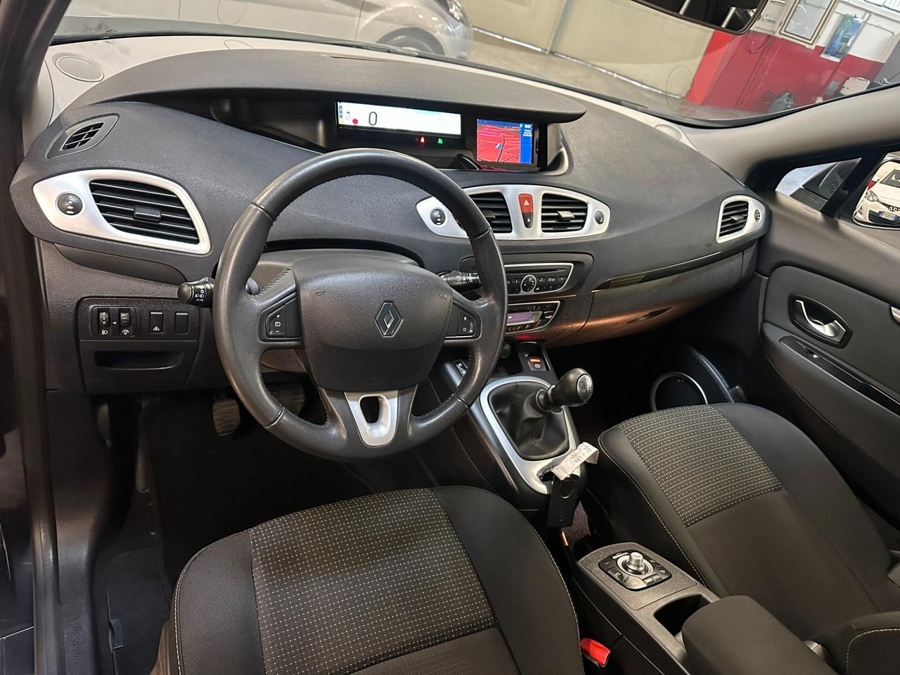 Renault Scenic Scénic X-Mod 1.5 dCi 110CV Dynamique