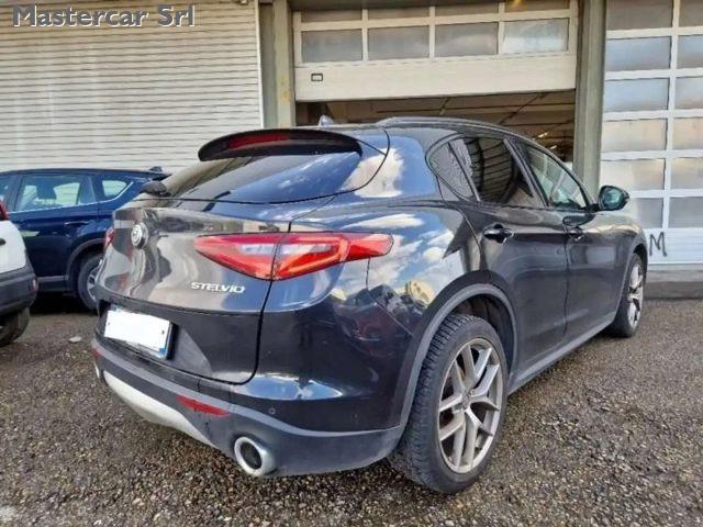 ALFA ROMEO Stelvio 2.2 t EXECUTIVE Q4 210cv AT8 TETTO PANO - FN145TV