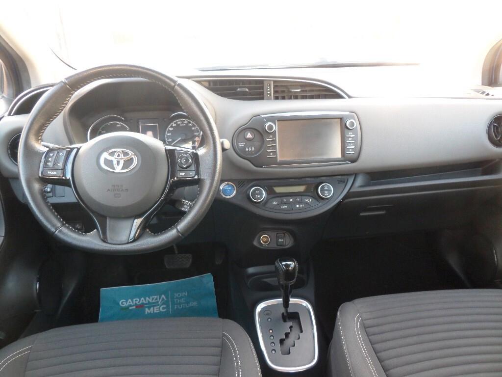 TOYOTA YARIS 1.5 HYBRID BUSINESS - Navi-Retro Camera-Cruise