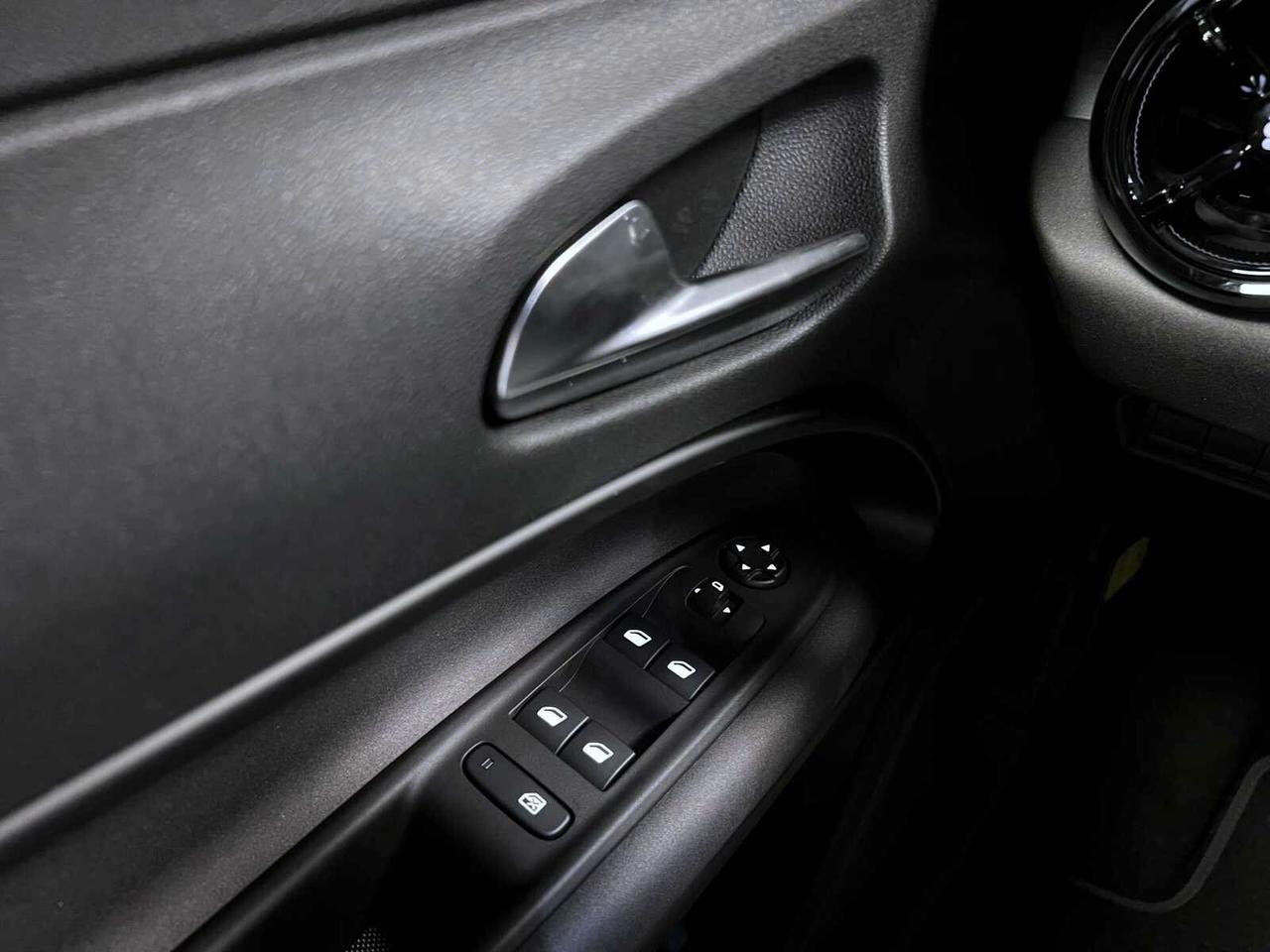 Alfa Romeo Junior 1.2 136 CV Hybrid eDCT6 Speciale