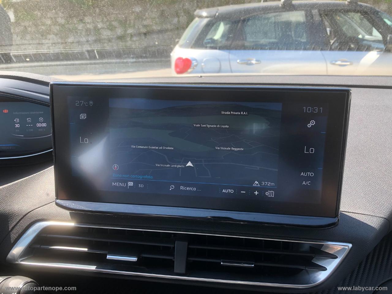 PEUGEOT 3008 BlueHDi 130 S&S Business
