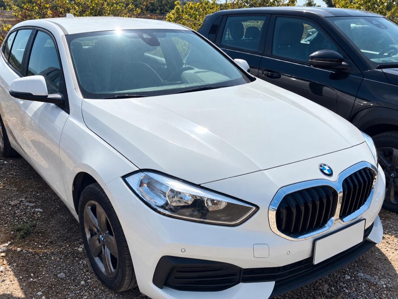 Bmw 116D 5p. Cambio automatico full optional