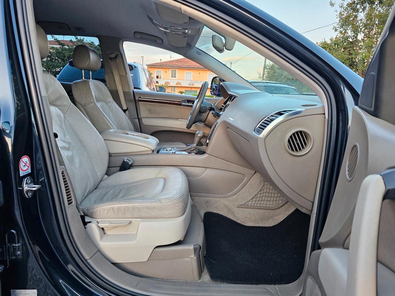 Audi Q7 3.0 V6 TDI 233CV quattro tiptronic