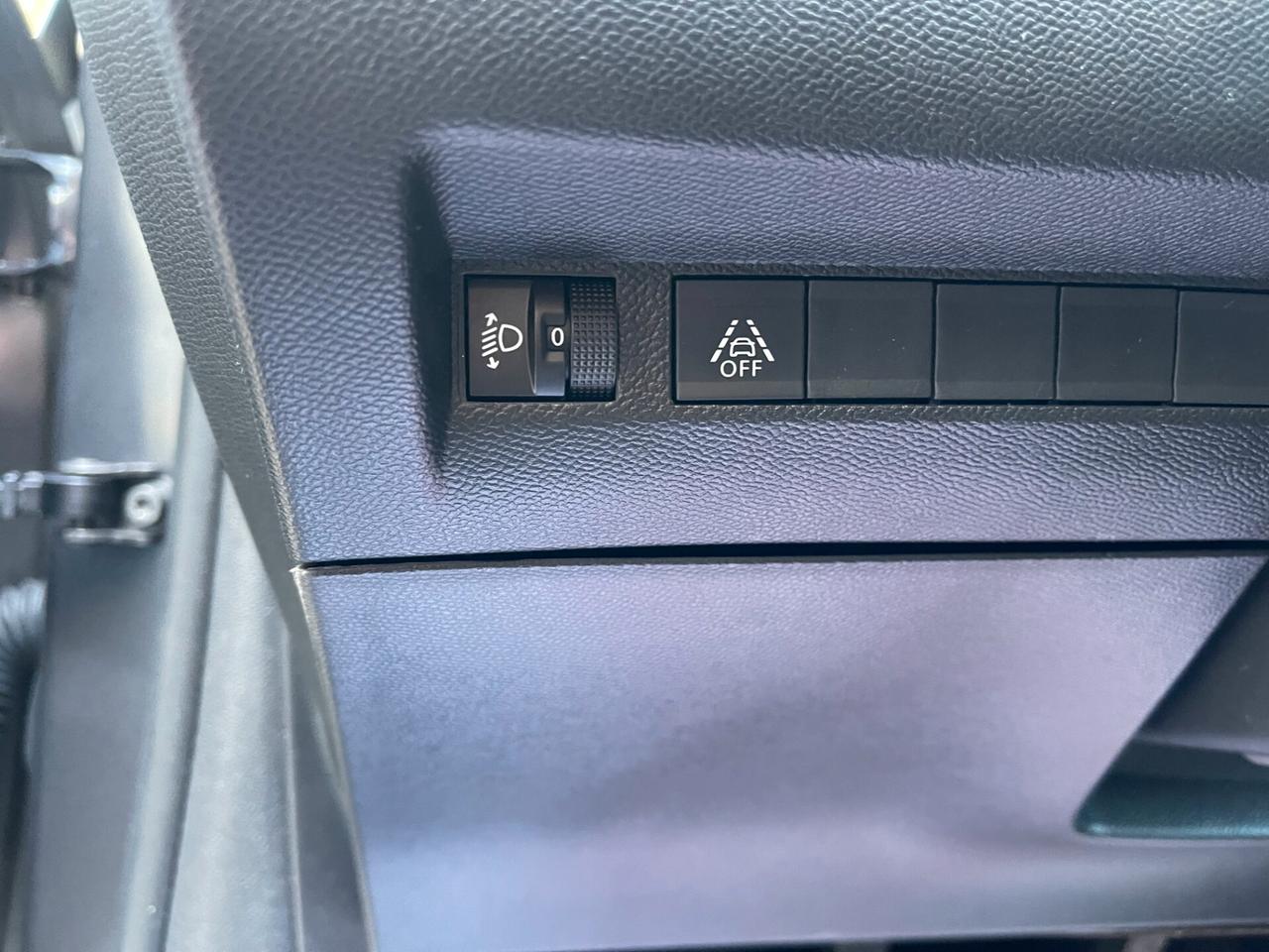 Peugeot 208 BlueHDi 100 Stop&Start 5 porte Allure NEO PATENTATI