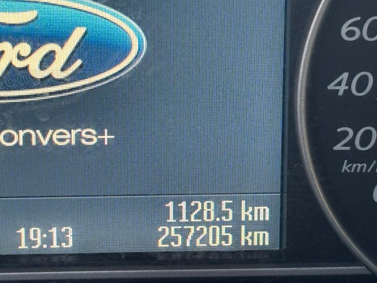 Ford S-Max 2.0 TDCi 140CV Titanium