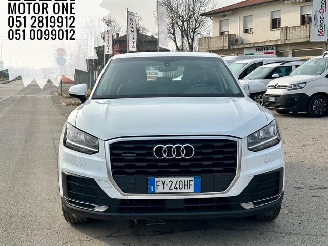 Audi Q2 35 TDI quattro S tronic Business Design