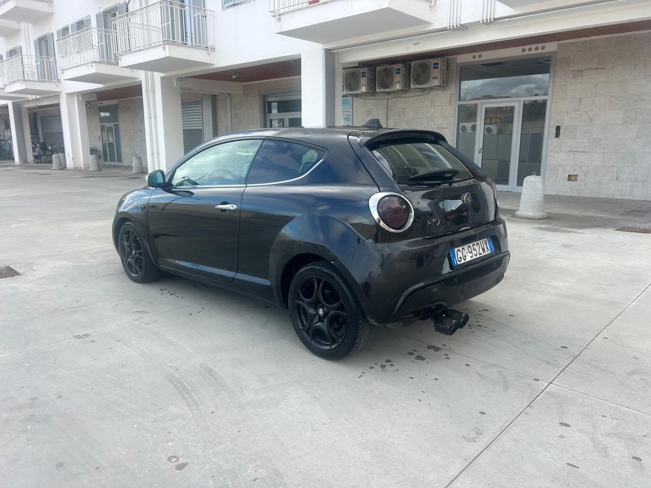 Alfa Romeo MiTo 1.3 JTDm 16V 90 CV Distinctive Sport Pack