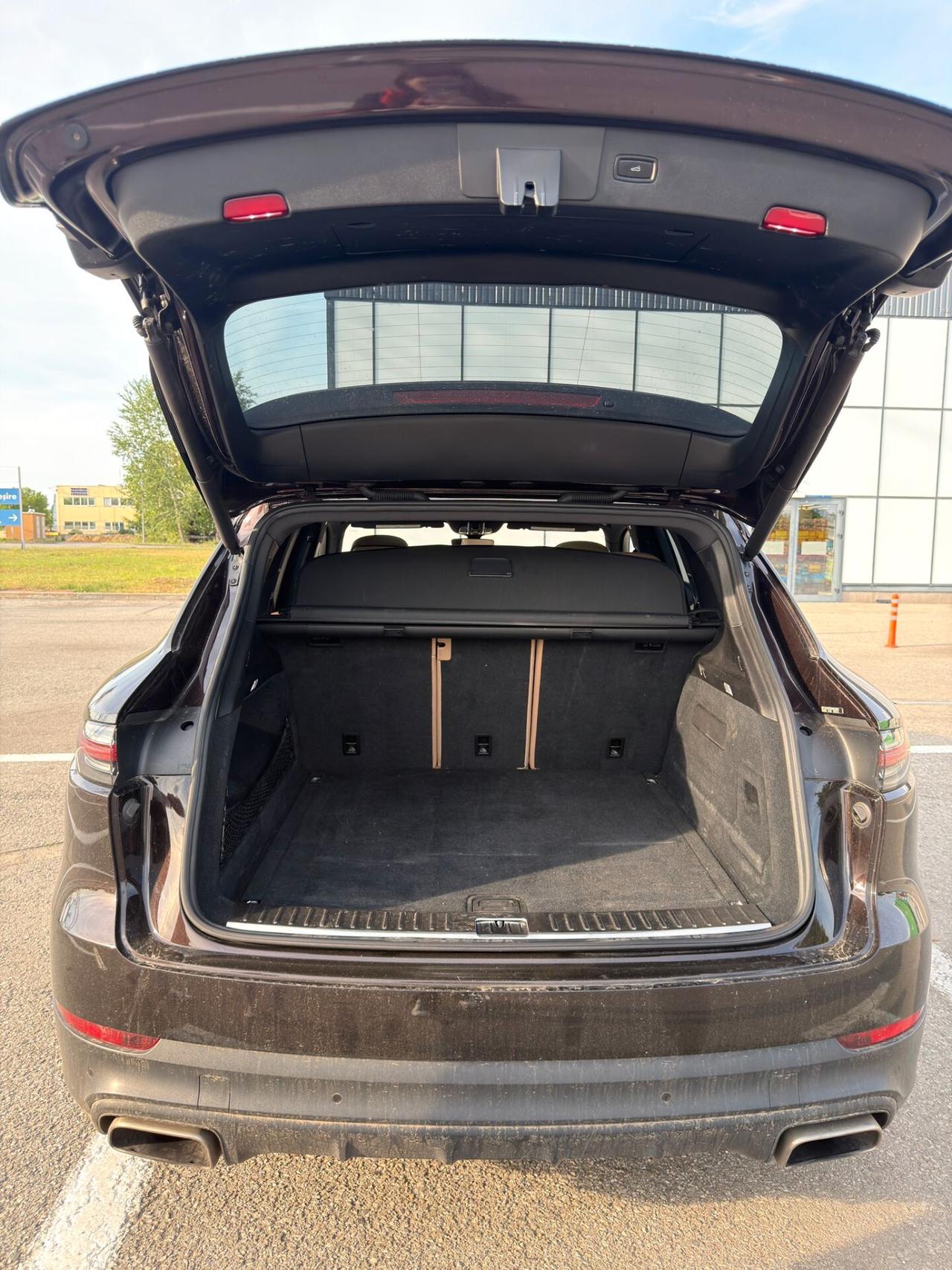 Porsche Cayenne 3.0 V6