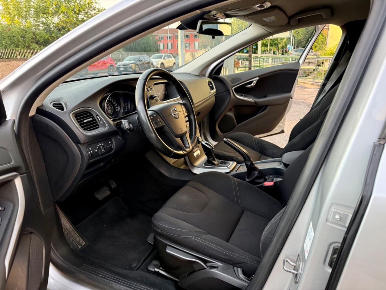 Volvo V40 D2 Geartronic