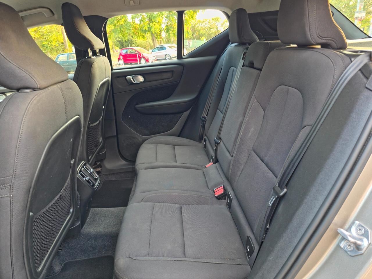 Volvo XC40 D3 Geartronic R-design CV-150 E6 Automatica NEO 2020