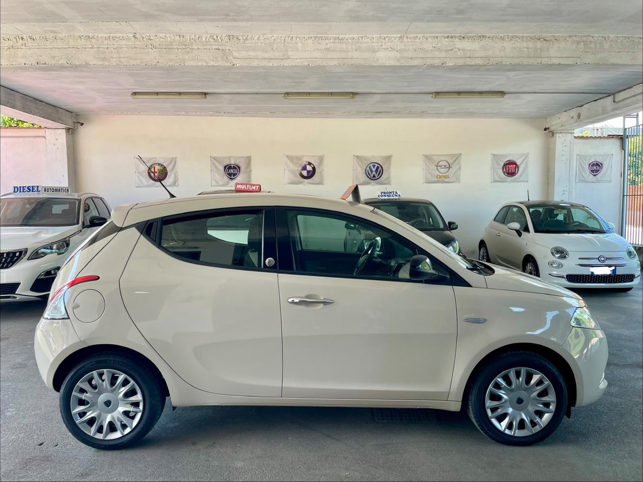 Lancia Ypsilon 1.2 69 CV 5 porte GPL Ecochic Mya perfetta in tutto