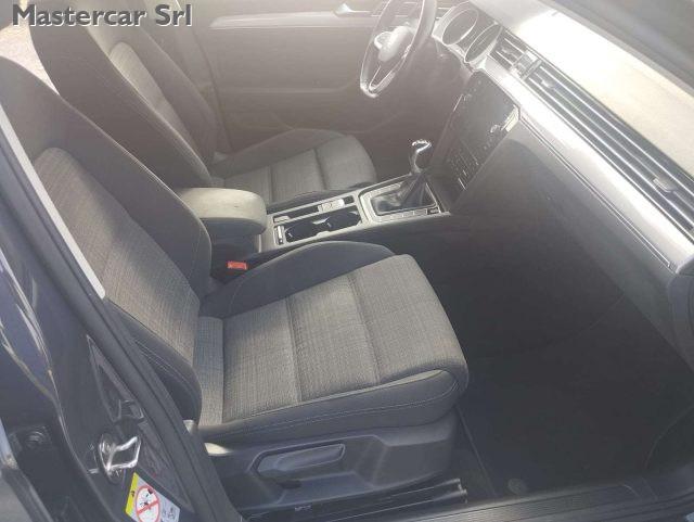 VOLKSWAGEN Passat Variant 2.0 tdi 150cv Business SCR EVO - GD114TJ