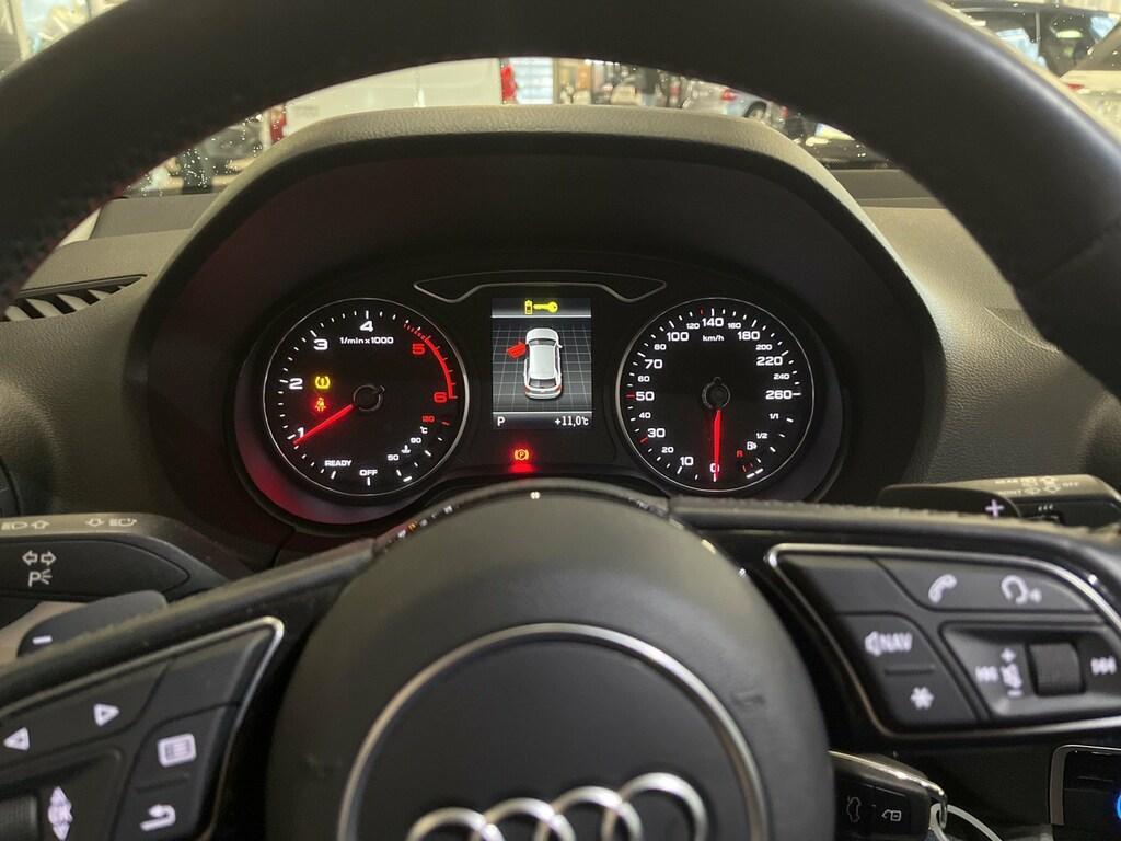Audi Q2 30 1.6 TDI Admired S tronic