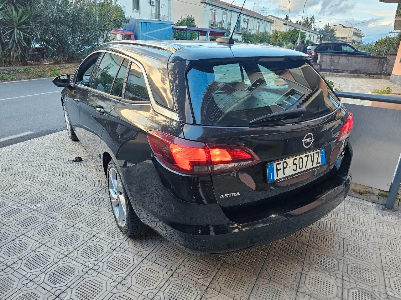 Opel Astra 1.6 CDTi 110CV Start&Stop Sports Tourer Innovation