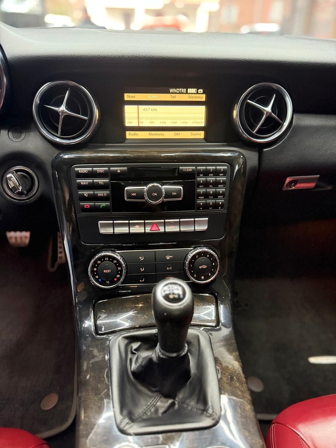 Mercedes-benz SLK 200 CGI Premium