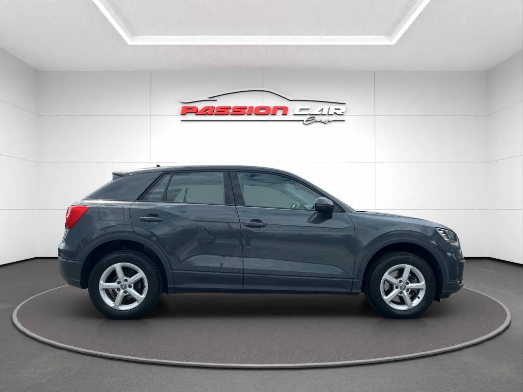 Audi Q2 30 1.6 tdi Business s-tronic my19