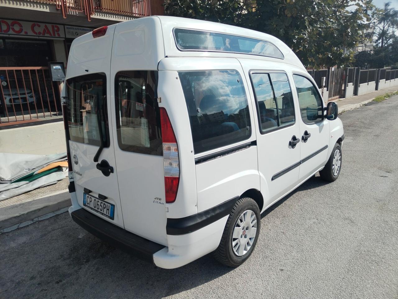 Fiat Doblo 1.9 JTD cat tetto alto pedana per disabili