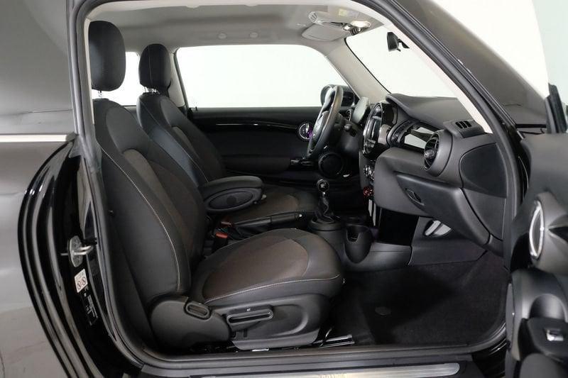 MINI Cooper Mini F56 2018 3p Benzina Mini 3p 1.5 One Baker Street 75cv