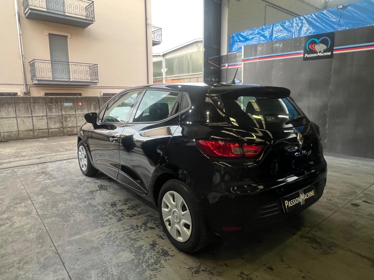 Renault Clio 1.2 75CV 5 porte Life