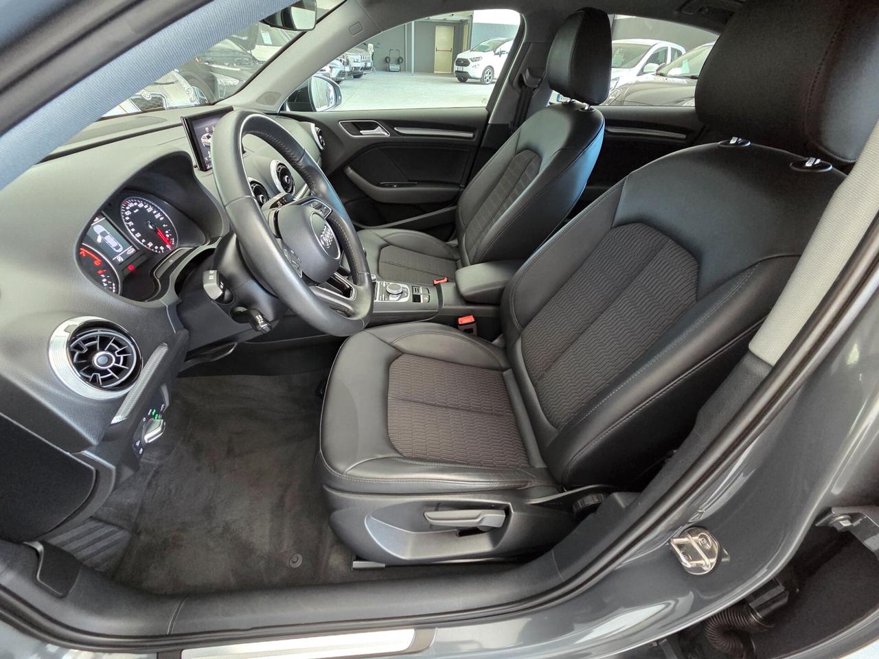 Audi A3 Sedan 1.0 TFSI Design 116cv
