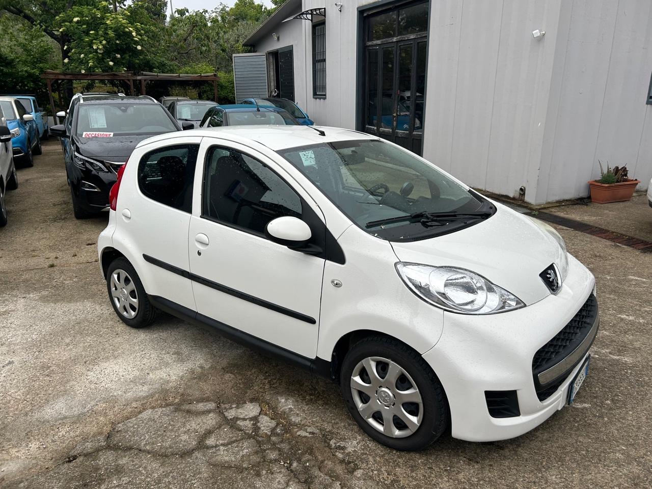 Peugeot 107 1.4 HDi 5p. Plaisir