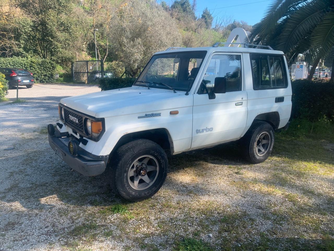 Toyota Land Cruiser II 2.4 turbodiesel SW LJ70 LX