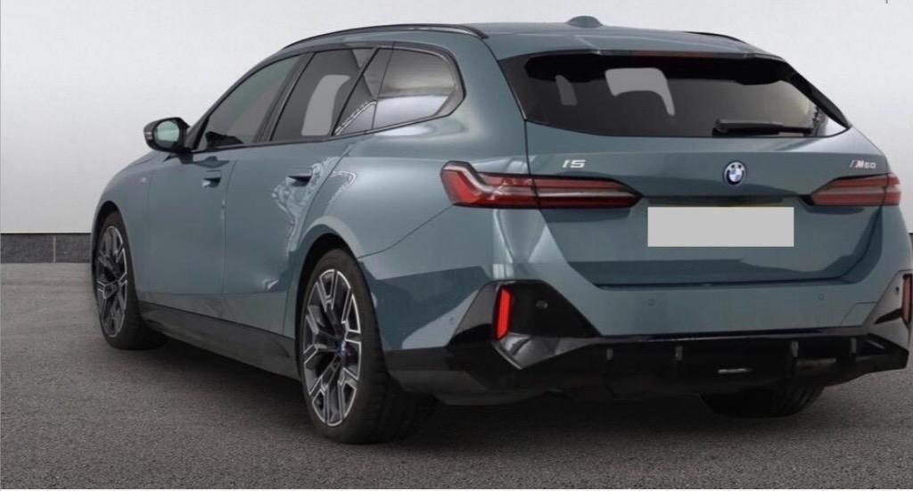 Bmw I5 M60 Touring XDrive (disponibili più colori)