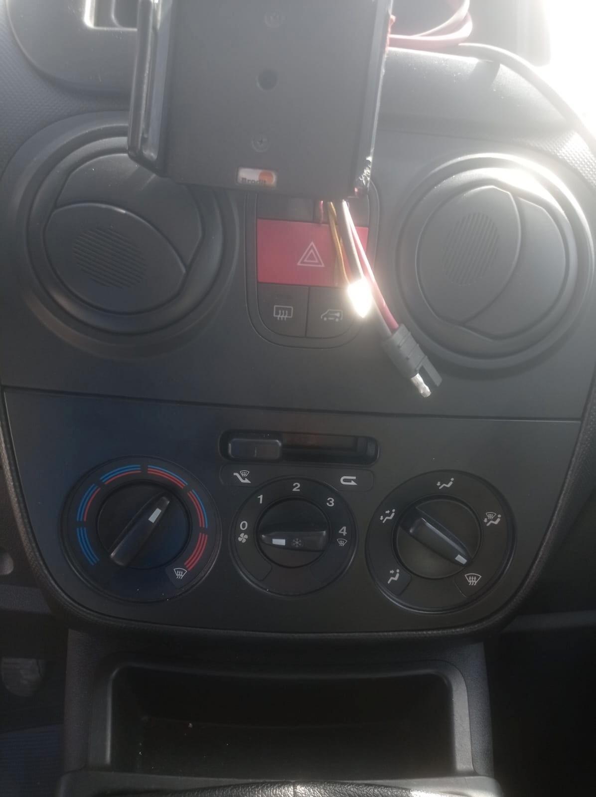 Fiat Fiorino 1.3 MJT 95CV Cargo SX- 2022