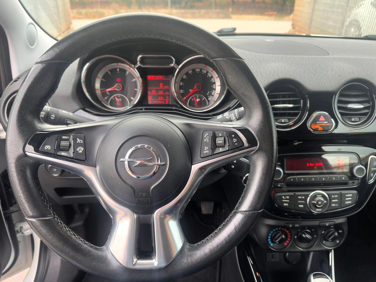 Opel Adam 1.4 87 CV Jam