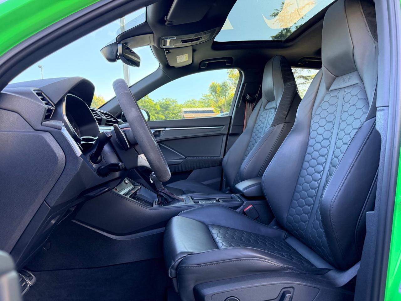 Audi Q3 RS SPB quattro S tronic 400cv tetto aprile