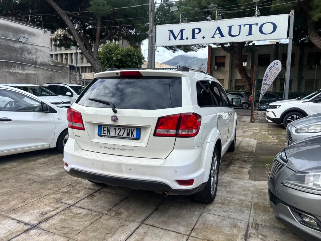 Fiat Freemont 2.0 Mjt 170 CV 4x4 aut. Lounge