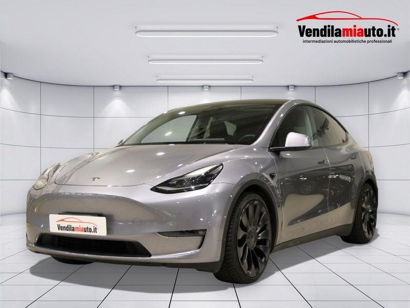 Tesla Model Y Model Y Performance AWD (presso la sede di Padova)