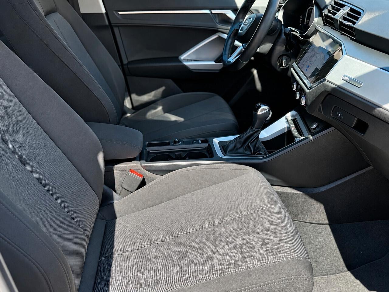 Audi Q3 35 TDI S tronic Business Advanced