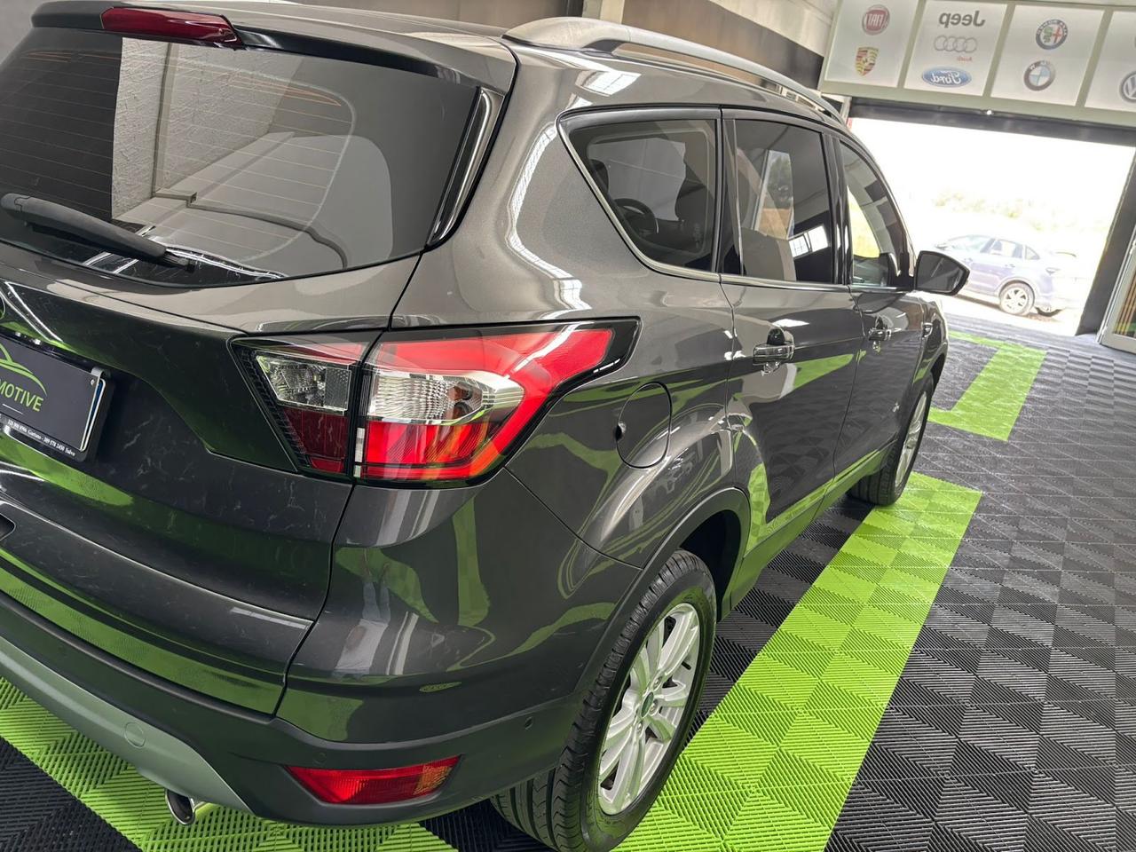 Ford Kuga 2.0 TDCi 4WD Titanium