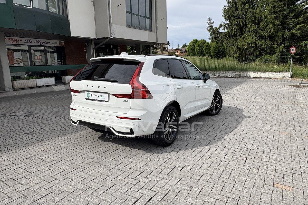 VOLVO XC60 B4 (d) Geartronic R-design