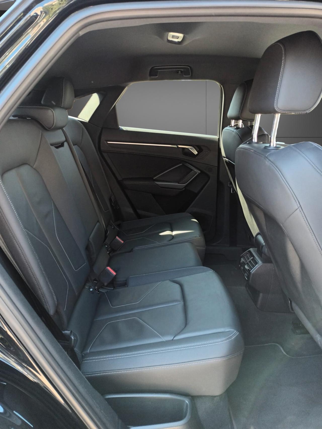 Q3 35 TDI SPB BLACK-LINE 150 CV S-TRONIC