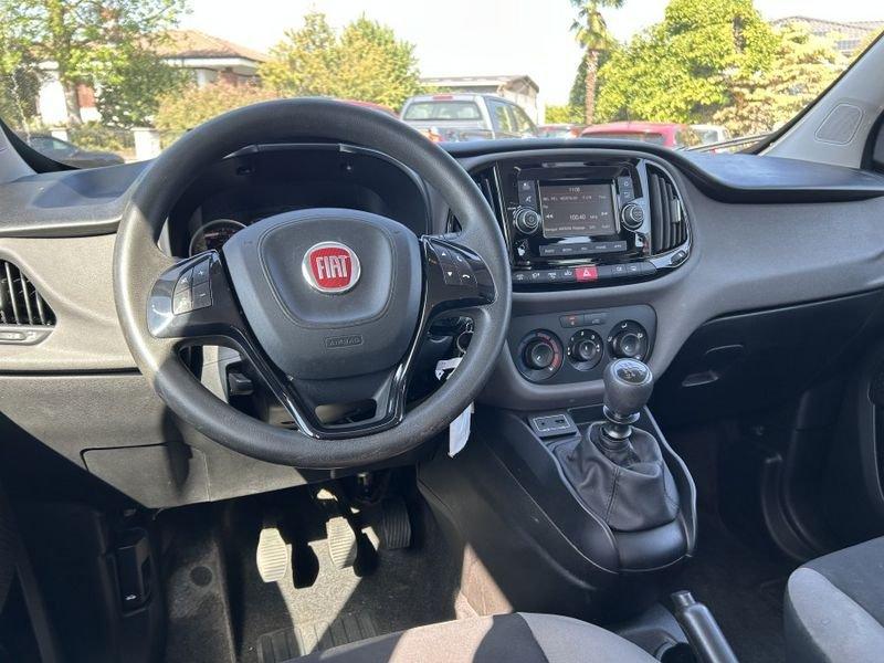 FIAT Doblò 1.4 95cv Lounge NAVI + 5 POSTI VETTURA