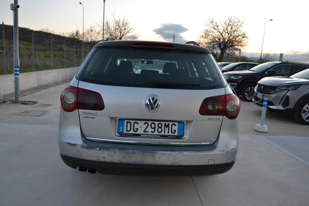 Volkswagen Passat 2.0 16V TDI Var. Comfortline