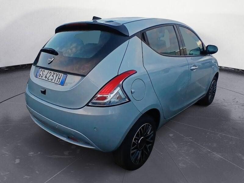 Lancia Ypsilon 3ª serie 1.0 FireFly 5 porte S&S Hybrid Gold