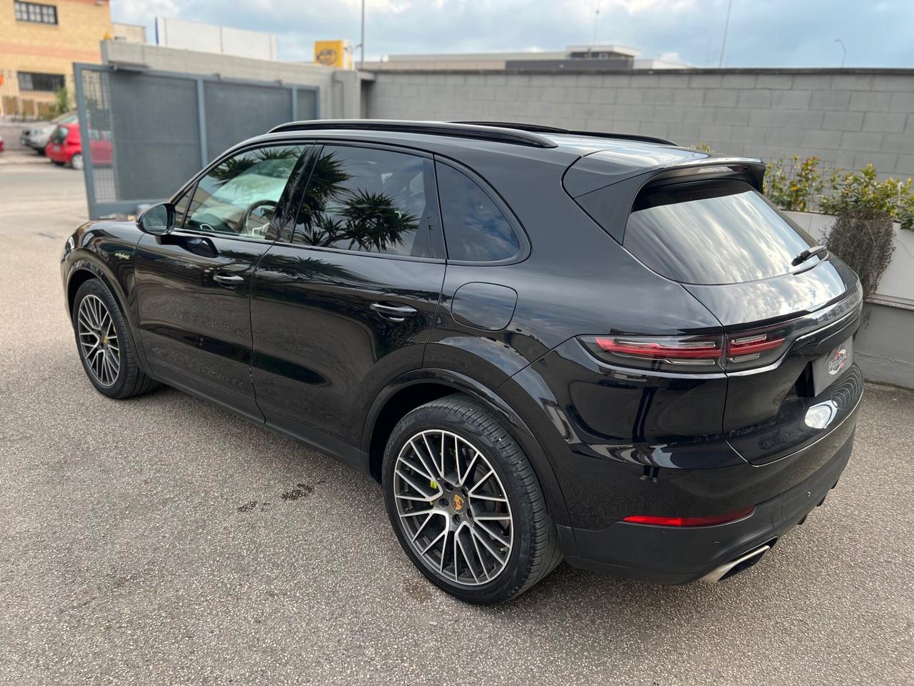 Porsche Cayenne 3.0 e-hybrid tiptronic PASM/TETTO/LED/PELLE PERF.