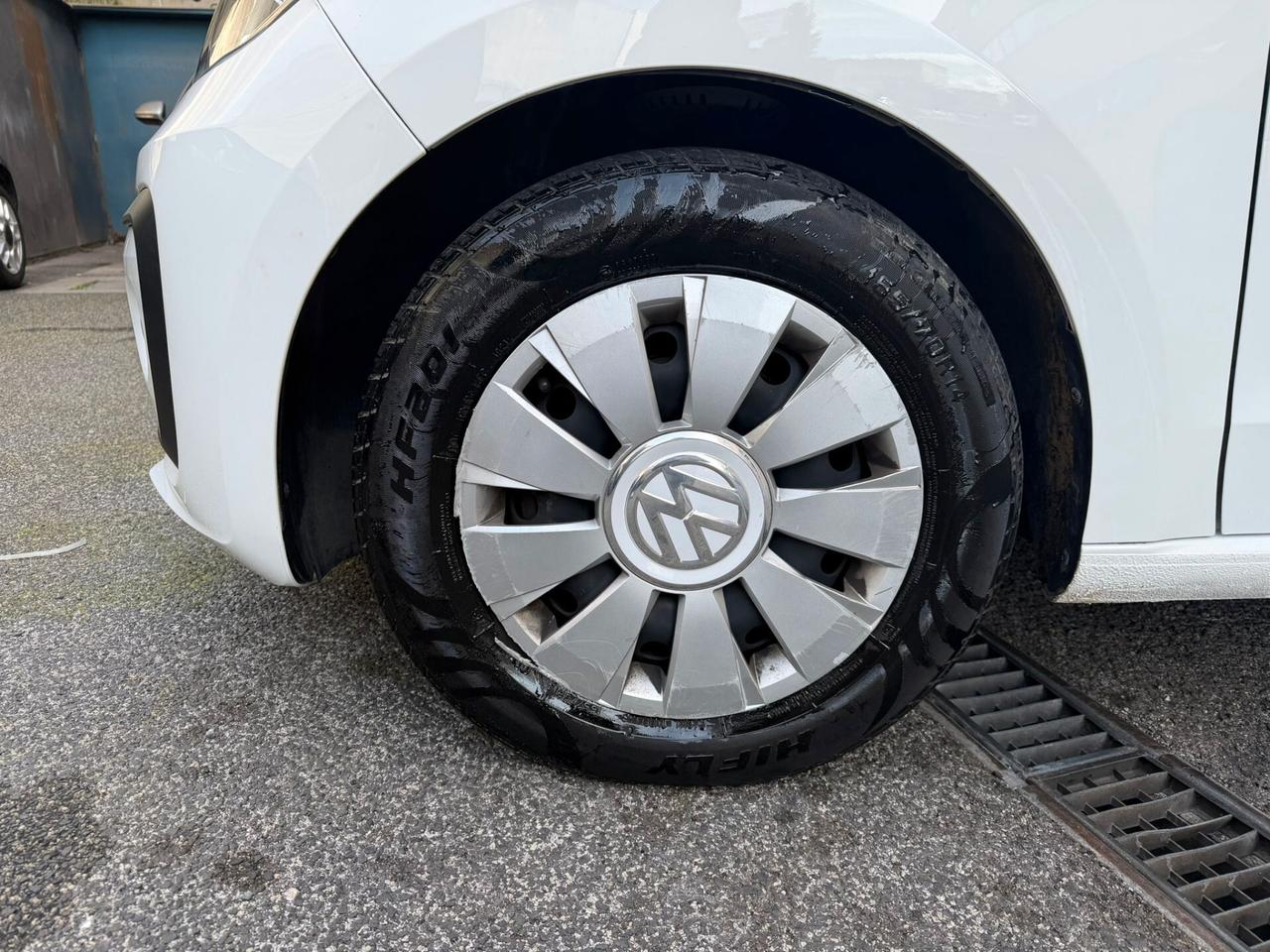 Volkswagen up! 1.0 75 CV 5p. move