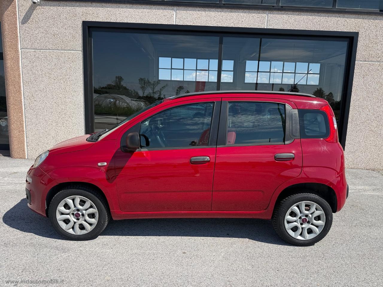 FIAT Panda 0.9 TwinAir Turbo Nat. Pow. Lounge MOLTO BEN TENUTA